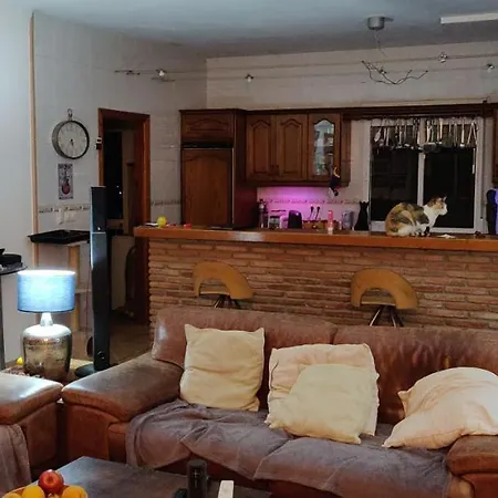 Bed & Breakfast Tierra Roja