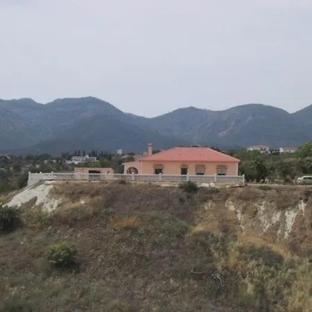 Bed and breakfast Tierra Roja *